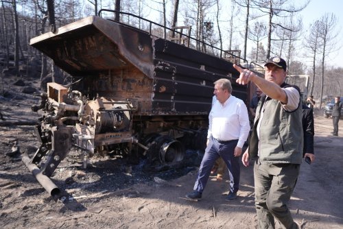 BBP Lideri Destici, Seyitgazi'deki Yangın Faciasını Yerinde İnceledi