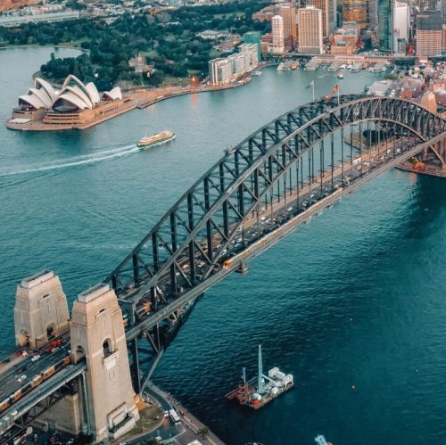 Sydney Köprüsü’nde 90 Bin Kişilik Filistin’e Destek Yürüyüşü