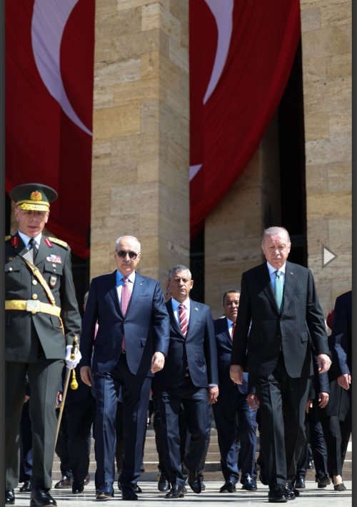 Devlet Erkanı Anıtkabir'de: 30 Ağustos Zafer Bayramı'nın 103. Yılı Törenle Kutlandı