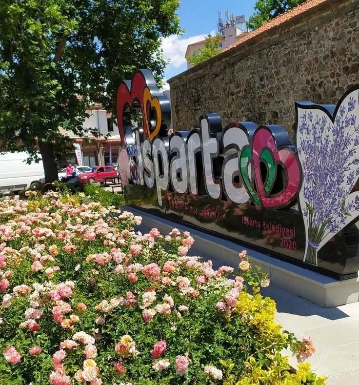 Isparta'da Gül ve Lavanta Hasat Festivali Başlıyor!